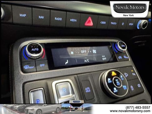 Used 2024 Hyundai Palisade Calligraphy image 23