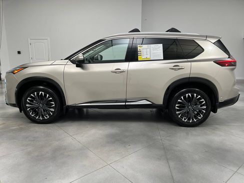 Used 2026 Nissan Rogue Platinum w/ Platinum Premium Package AWD/4WD image 5