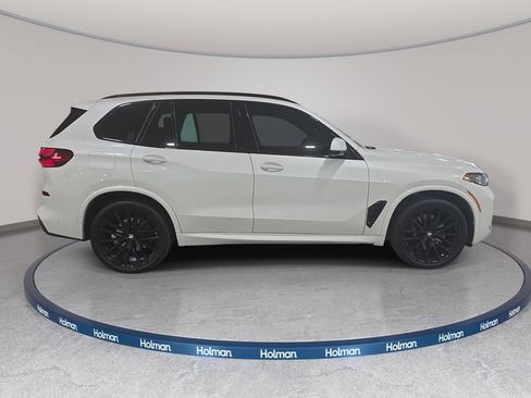 Used 2024 BMW X5 sDrive40i w/ M Sport Package RWD image 5