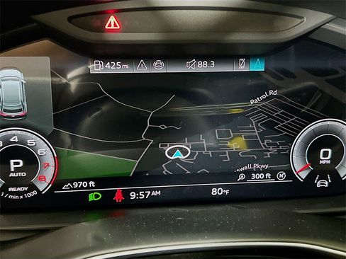 New 2025 Audi Q8 Premium image 16