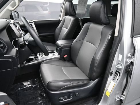 Used 2023 Toyota 4Runner SR5 Premium w/ Moonroof Package RWD image 16