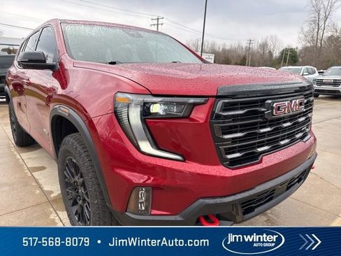 Used 2025 GMC Acadia AT4 w/ Luxury Package image 2