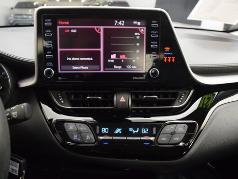 Used 2021 Toyota C-HR LE image 25