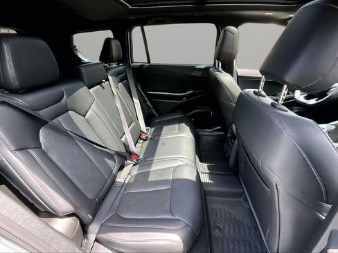 New 2026 Jeep Cherokee Overland AWD/4WD image 21