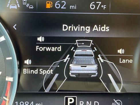 Used 2024 Nissan Frontier SV w/ Technology Package image 38