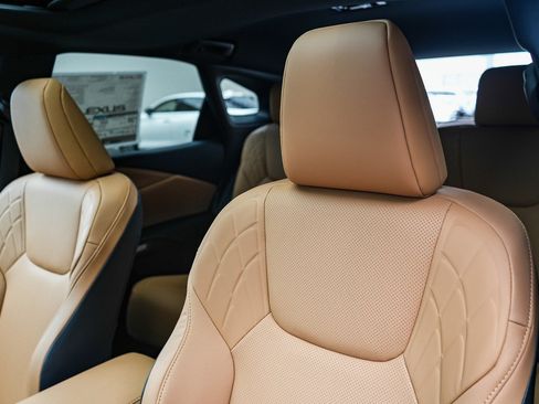 New 2026 Lexus RX 350h AWD/4WD image 24