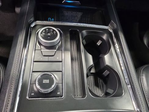 Used 2024 Ford Expedition Max XLT AWD/4WD image 21