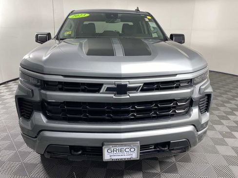 Used 2023 Chevrolet Silverado 1500 RST w/ Rally Edition AWD/4WD image 3