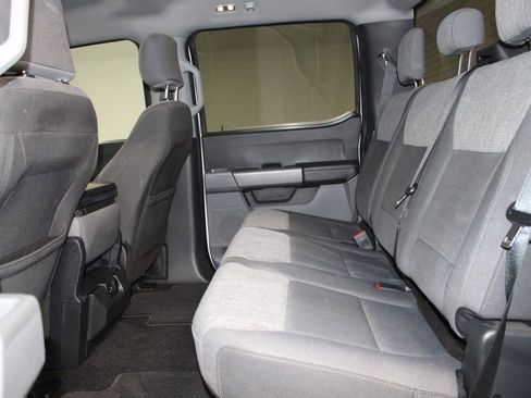 Used 2022 Ford F150 XLT image 24