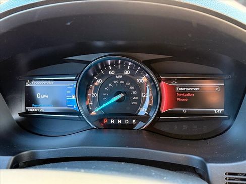 Used 2017 Ford Explorer Limited image 20