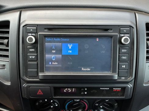 Used 2014 Toyota Tacoma PreRunner w/ Convenience Package RWD image 26