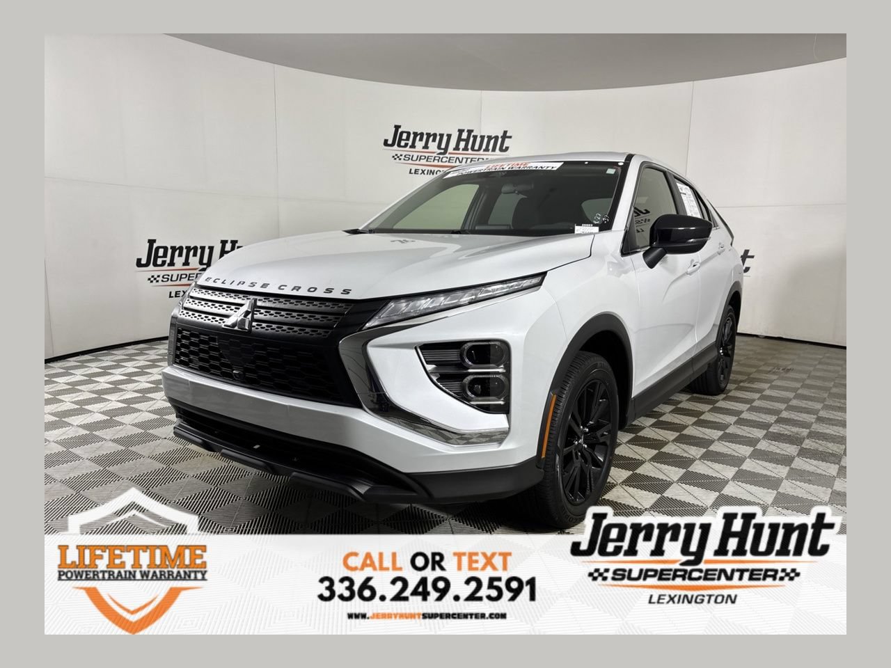 Used 2024 Mitsubishi Eclipse Cross LE AWD/4WD image 1