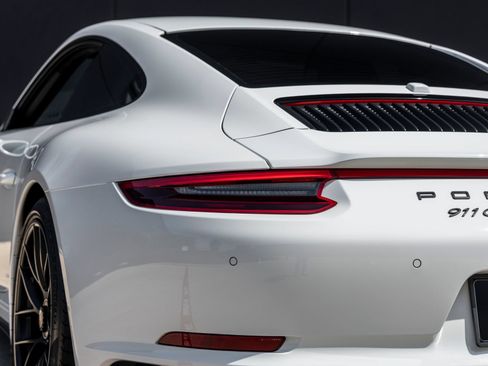 Certified 2018 Porsche 911 Carrera 4 GTS AWD/4WD image 14