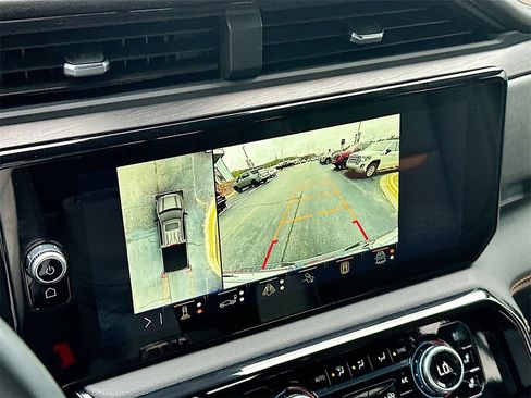 Used 2025 GMC Sierra 1500 AT4 w/ AT4 Premium Package image 23