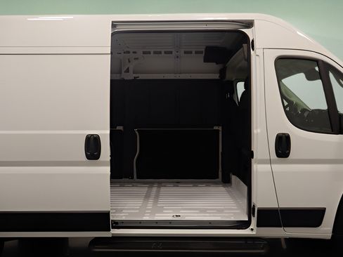 New 2025 RAM ProMaster 2500 FWD image 12