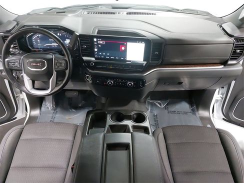 Used 2022 GMC Sierra 1500 Elevation image 9