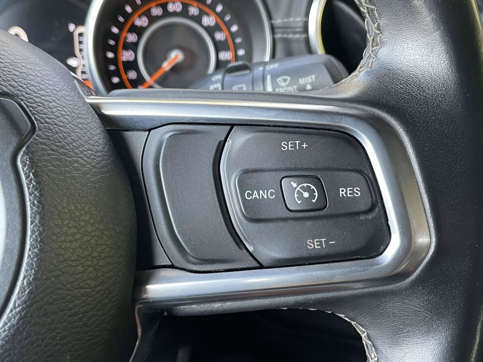 Used 2019 Jeep Wrangler Unlimited Sahara AWD/4WD image 23
