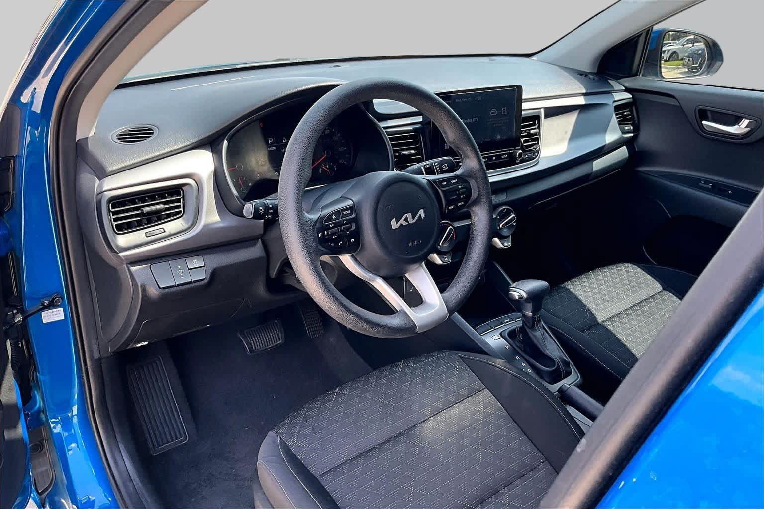 Used 2023 Kia Rio S FWD image 16