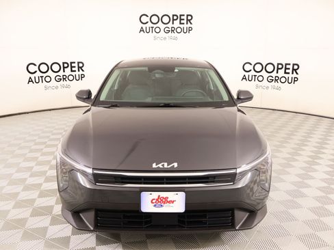 Used 2025 Kia K4 FWD image 8