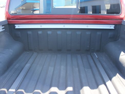 Used 2020 Nissan Frontier PRO-4X image 12