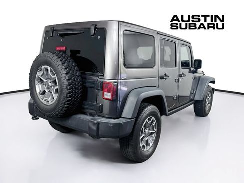 Used 2017 Jeep Wrangler Unlimited Rubicon w/ Connectivity Group AWD/4WD image 7
