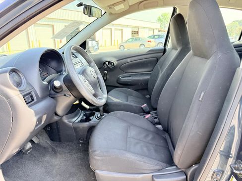 Used 2016 Nissan Versa S Plus image 2