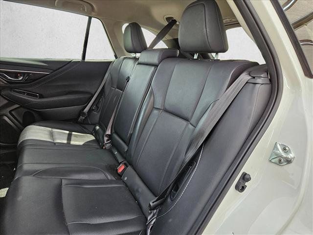 Used 2024 Subaru Outback Limited AWD/4WD image 16