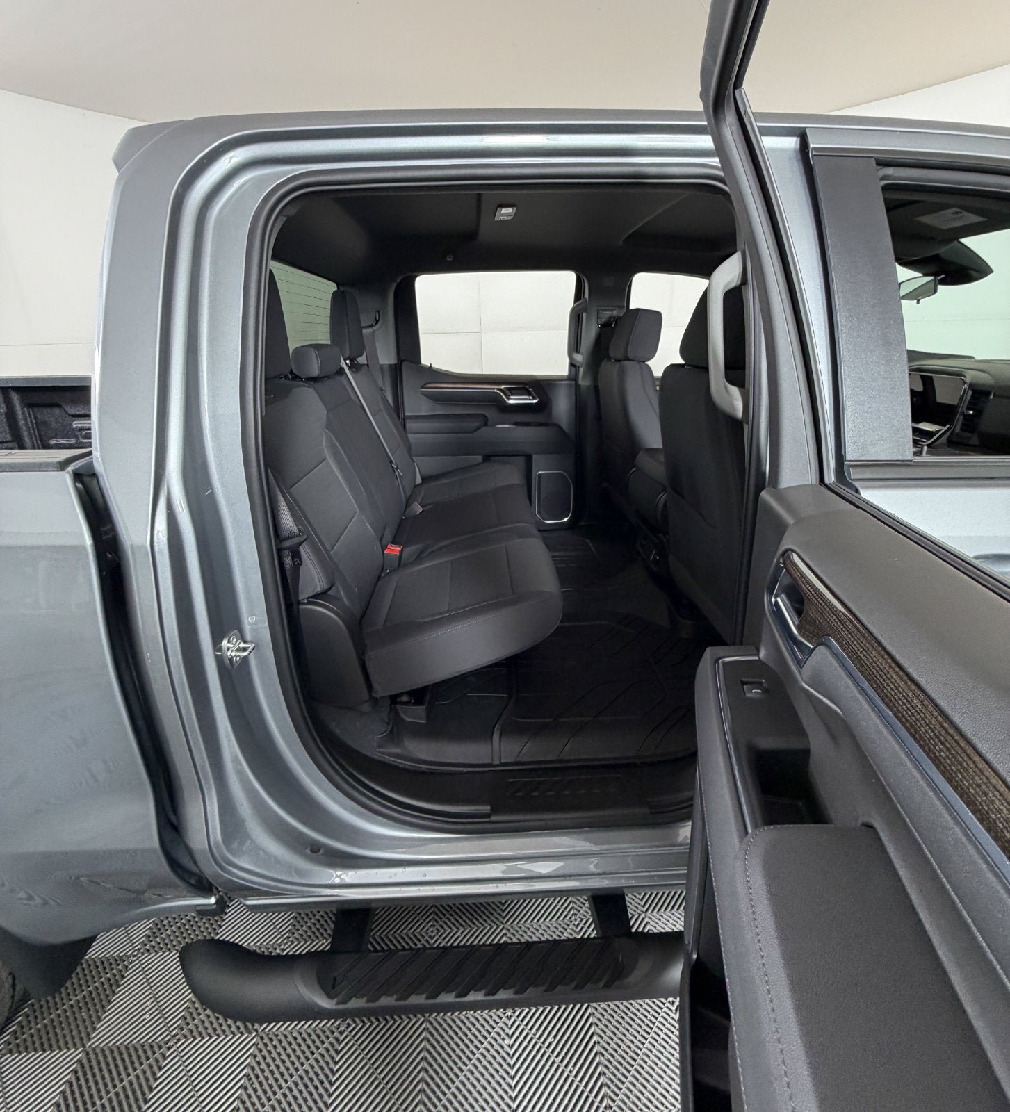 New 2026 Chevrolet Silverado 1500 RST w/ RST Select Package RWD image 5