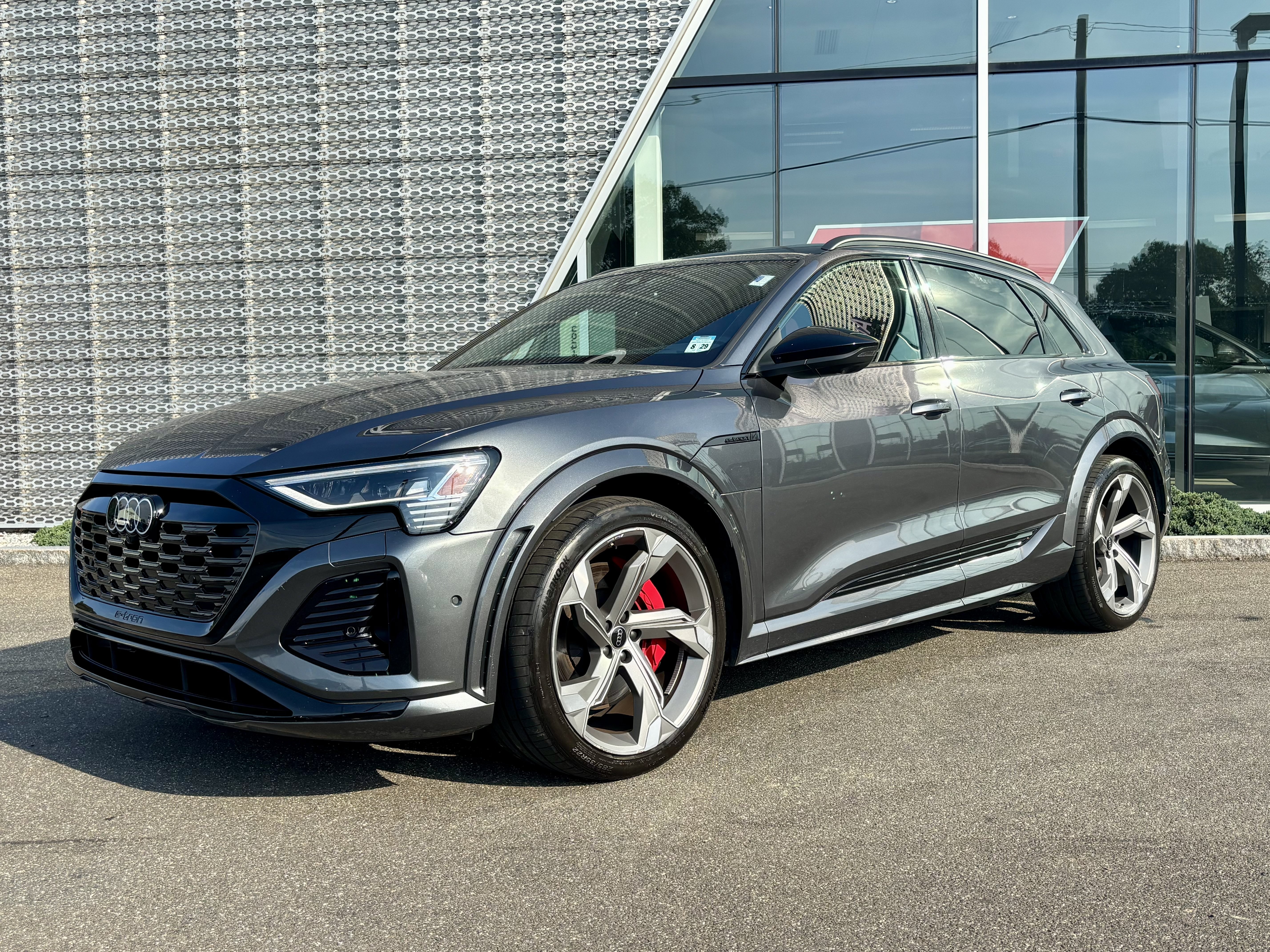 Certified 2024 Audi Q8 e-tron Prestige w/ Prestige Package AWD/4WD image 1