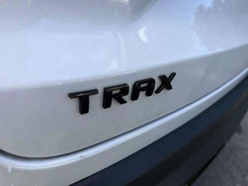 Certified 2024 Chevrolet Trax RS w/ Driver Confidence Package FWD image 27