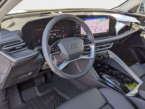 New 2025 Audi Q5 Premium Plus image 3