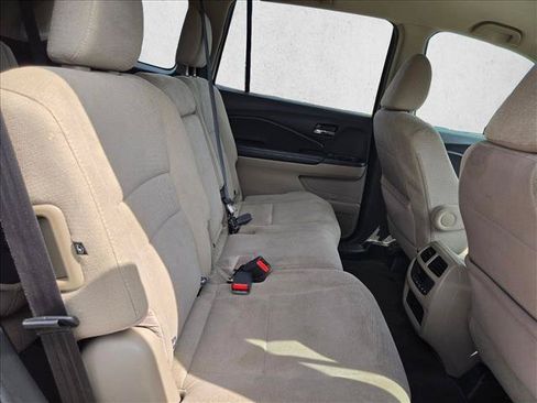 Used 2016 Honda Pilot EX image 17