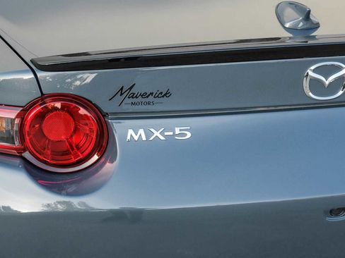 Used 2020 MAZDA MX-5 Miata Club image 49
