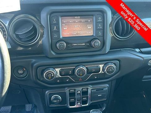 Used 2020 Jeep Wrangler Unlimited Sport image 24