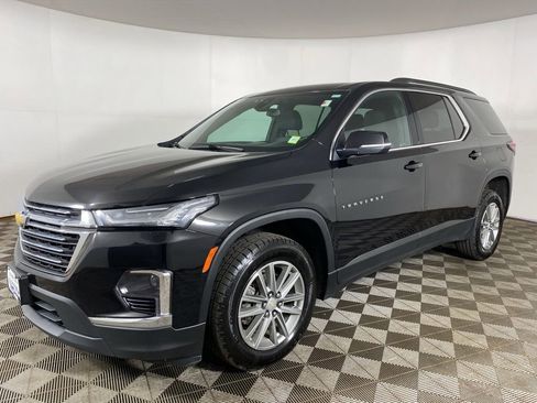 Used 2023 Chevrolet Traverse LT AWD/4WD image 3
