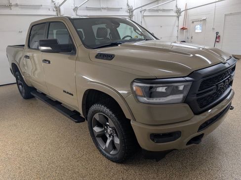 Used 2020 RAM 1500 Big Horn w/ Built-to-serve Edition image 5