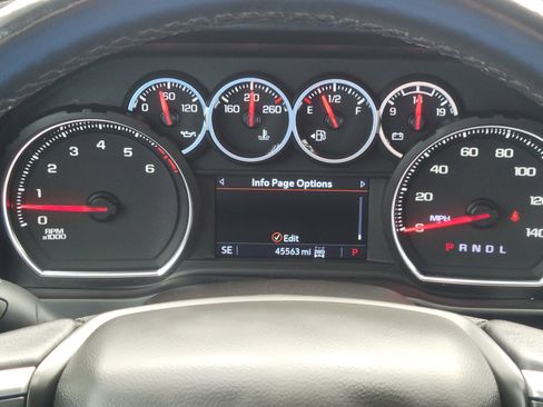 Used 2022 Chevrolet Silverado 2500 LTZ w/ LTZ Convenience Package image 26