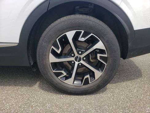 Certified 2024 Kia Sportage EX AWD/4WD image 34