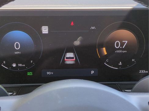 New 2025 Hyundai Kona SEL FWD image 32