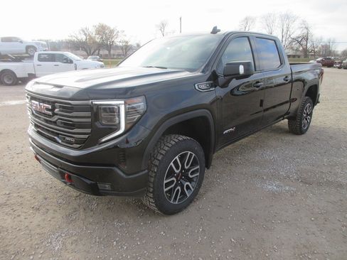 New 2026 GMC Sierra 1500 AT4 image 10