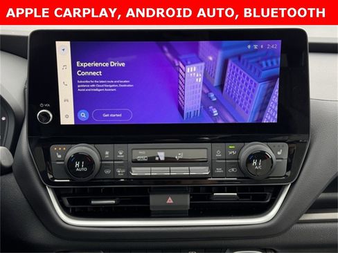 Certified 2024 Toyota Grand Highlander XLE image 3