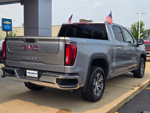 Used 2025 GMC Sierra 1500 SLT AWD/4WD image 12