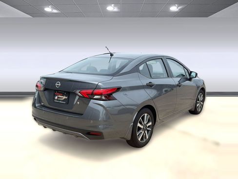 Used 2025 Nissan Versa S w/ S Plus Package FWD image 9