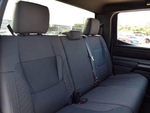 Used 2025 Toyota Tundra SR5 w/ SX Package RWD image 20