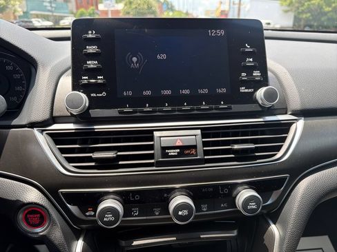 Used 2019 Honda Accord LX image 31