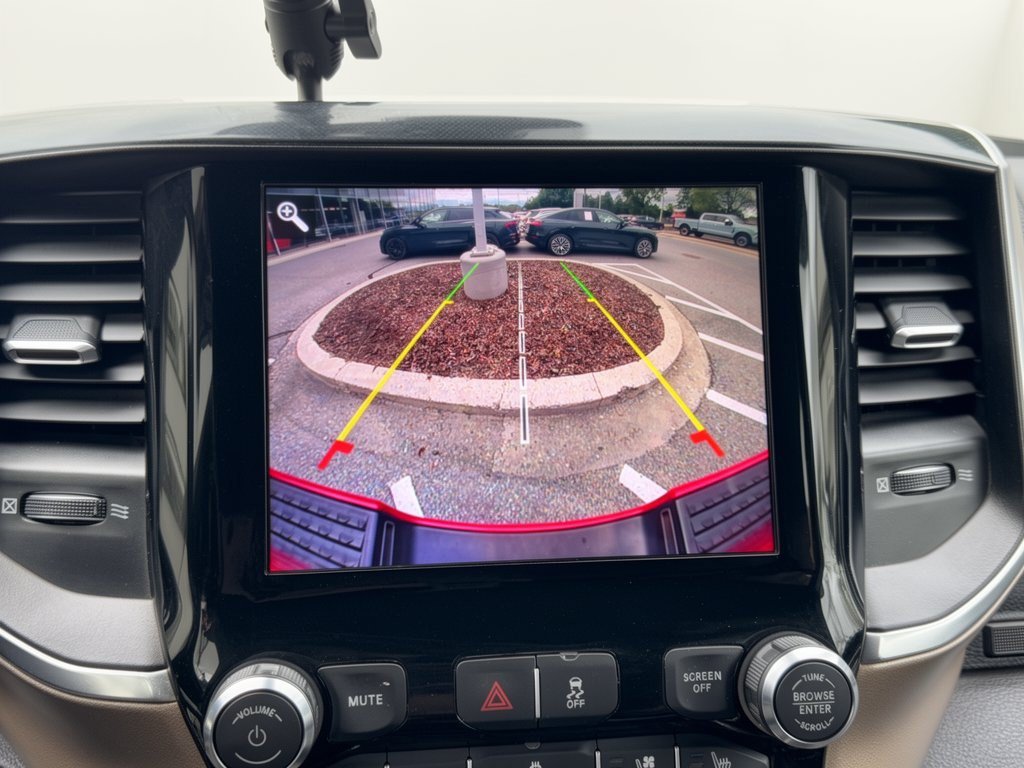 Used 2019 RAM 2500 Laramie w/ Night Edition AWD/4WD image 24