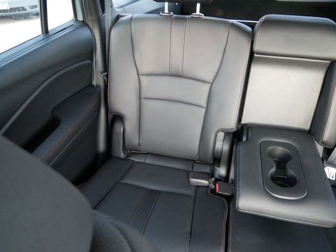 Used 2023 Honda Passport TrailSport image 12