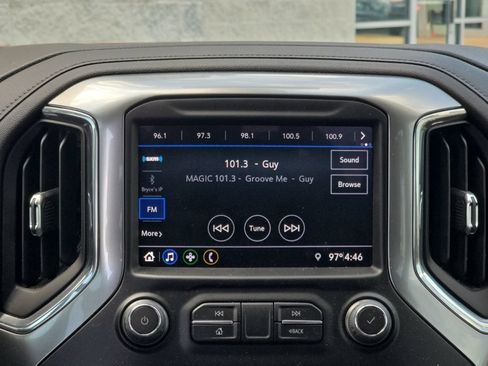 Used 2022 Chevrolet Silverado 1500 RST AWD/4WD image 13