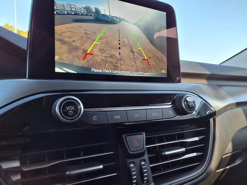 Used 2023 Ford Escape Active FWD image 6