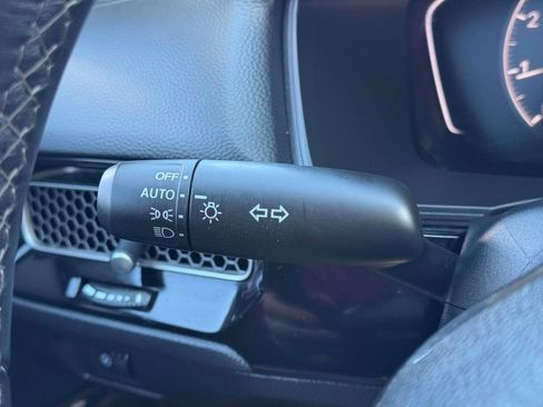 Used 2025 Honda Civic Sport image 21